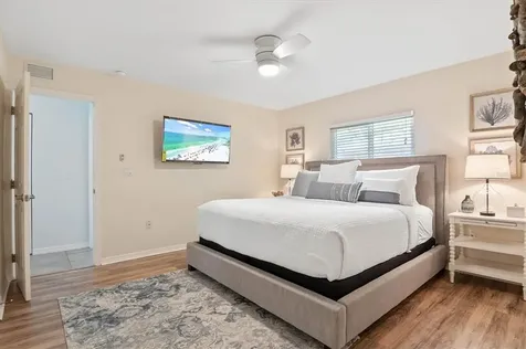 2729 Sydelle Street Sarasota FL 34237