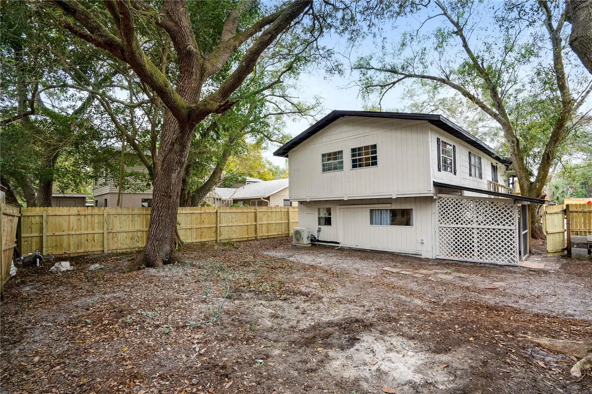 4705 Hollingsworth Avenue Sarasota FL 34233