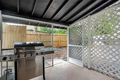 4705 Hollingsworth Avenue Sarasota FL 34233