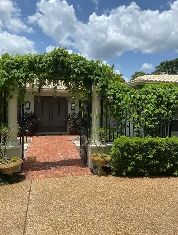 319 Bob White Way Sarasota FL 34236