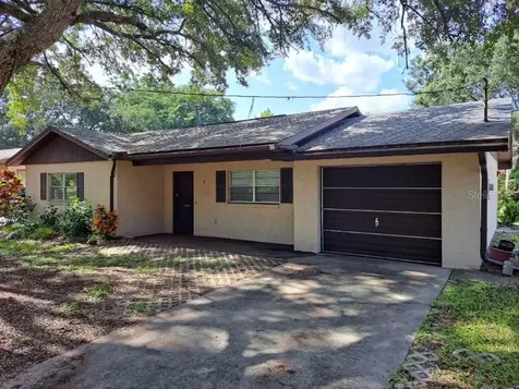 7 E Grove Avenue Lake Wales FL 33853