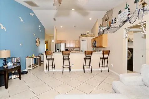 527 Carlsbad Drive Kissimmee FL 34758