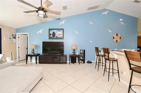 527 Carlsbad Drive Kissimmee FL 34758