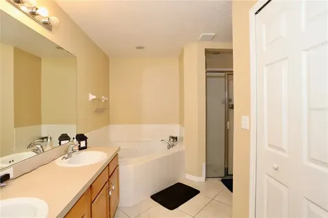 527 Carlsbad Drive Kissimmee FL 34758