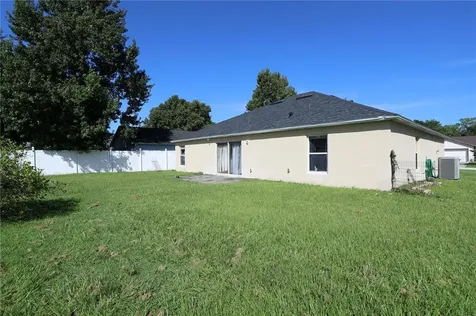 527 Carlsbad Drive Kissimmee FL 34758