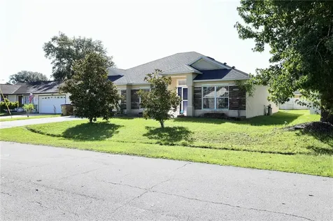 527 Carlsbad Drive Kissimmee FL 34758