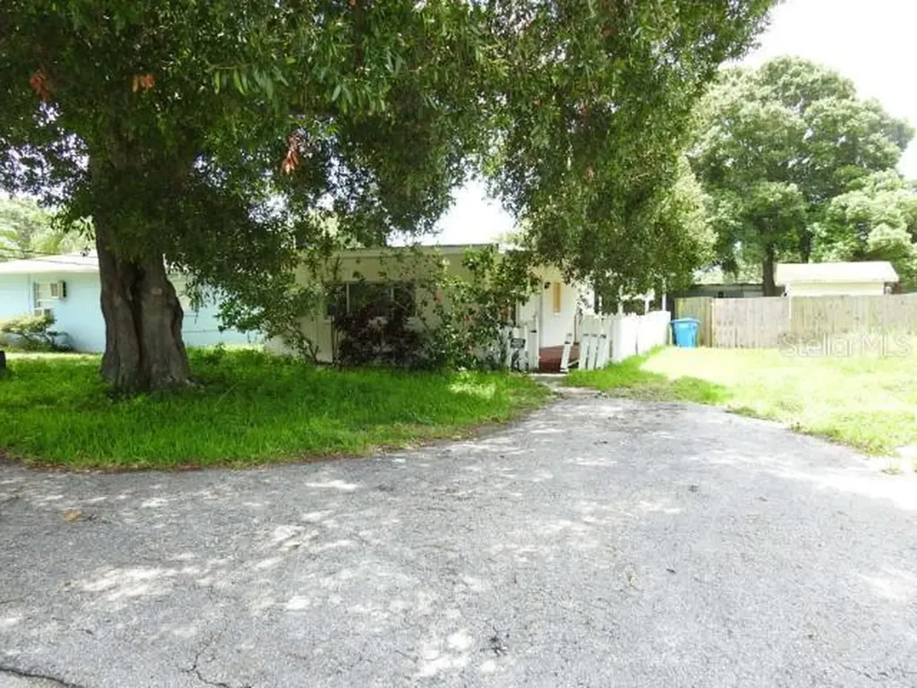 10508 106th Avenue Largo FL 33773
