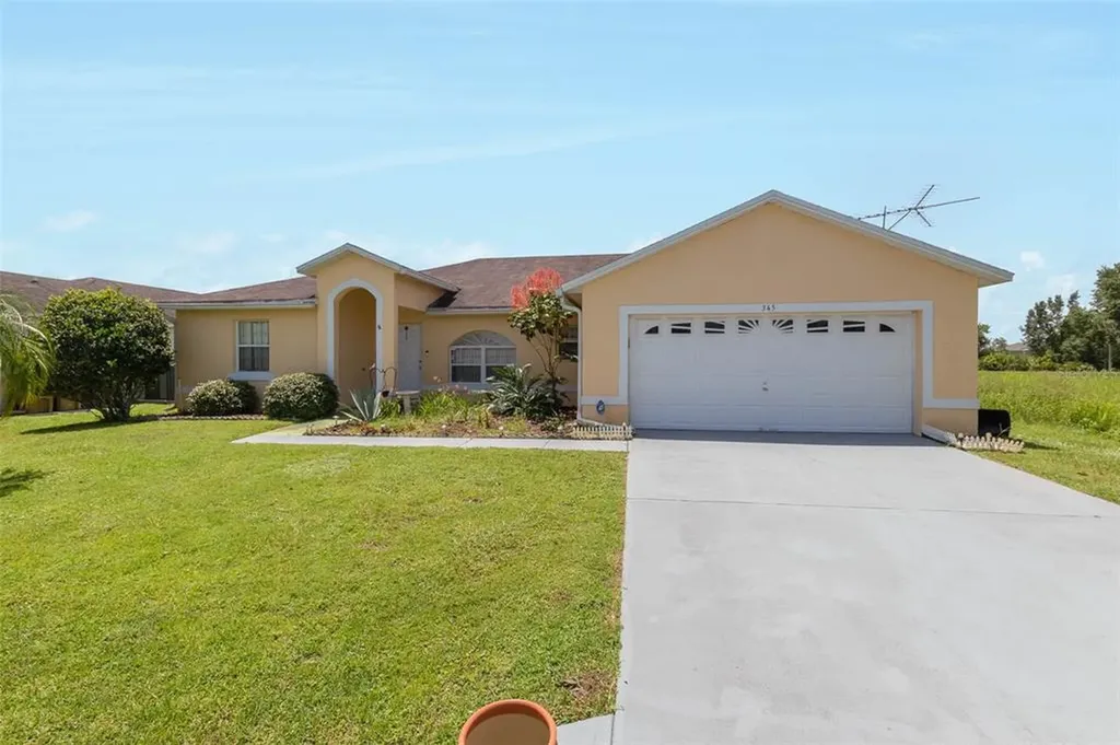 345 Alegriano Court Kissimmee FL 34758
