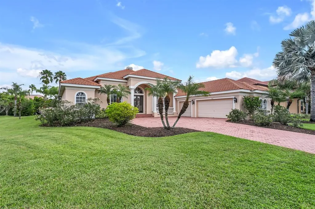 430 Starfire Causeway Oldsmar FL 34677