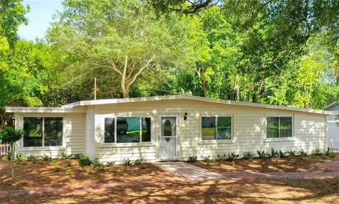 6849 13th Street N St Petersburg FL 33702