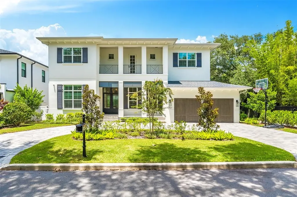 2907 W Chapin Avenue Tampa FL 33611