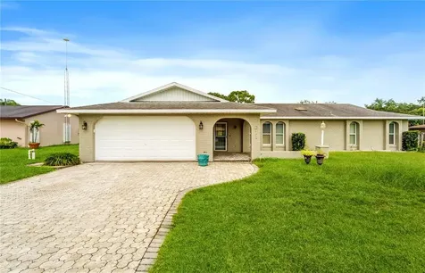 311 Ibis Avenue Sebring FL 33870