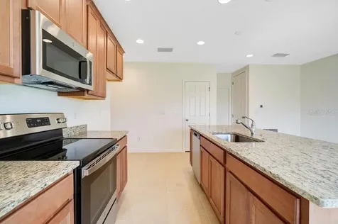 1661 Swan Swim Drive Davenport FL 33837