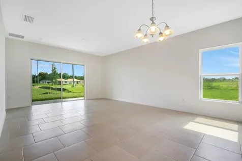 1661 Swan Swim Drive Davenport FL 33837