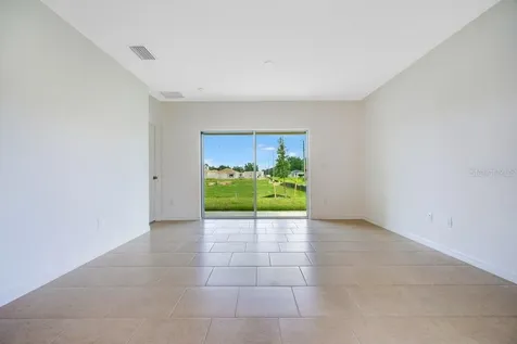 1661 Swan Swim Drive Davenport FL 33837
