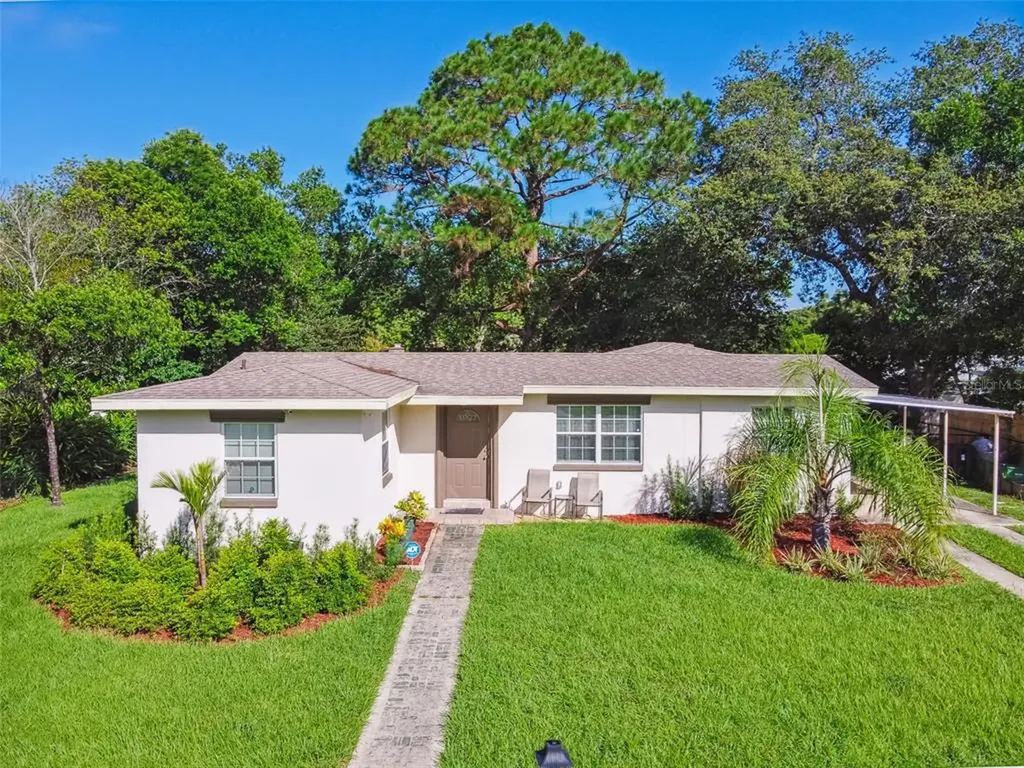 956 N Village Drive Deltona FL 32725