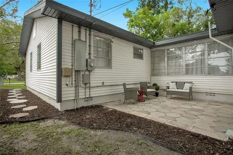 3895 55th Avenue N St Petersburg FL 33714