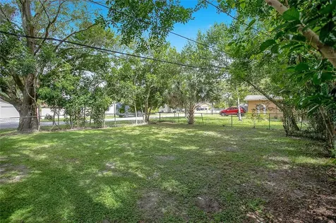 3895 55th Avenue N St Petersburg FL 33714