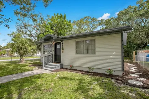 3895 55th Avenue N St Petersburg FL 33714