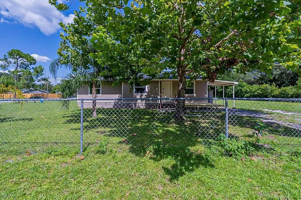 30102 Magnolia Avenue Sorrento FL 32776