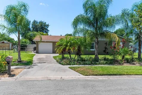 1020 Saul Court Orlando FL 32822