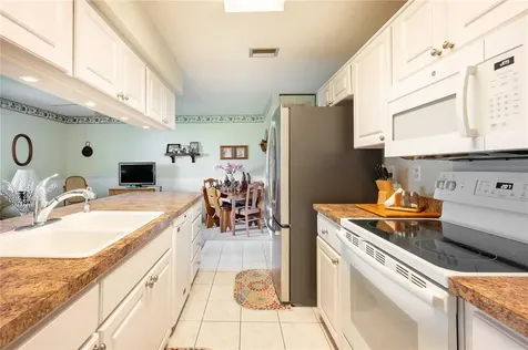 8034 Casuarina Drive Port Richey FL 34668