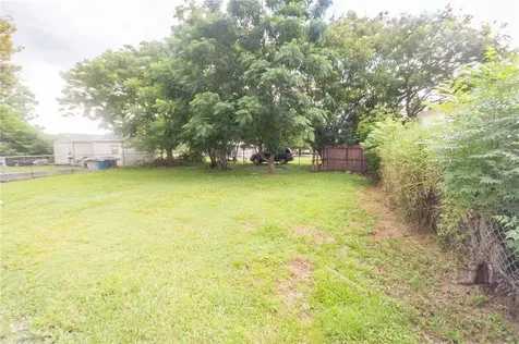 340 W Bullard Avenue Lake Wales FL 33853
