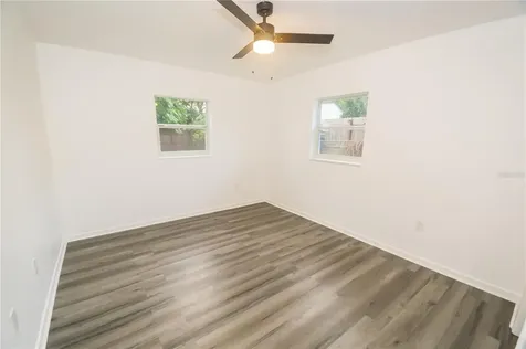 340 W Bullard Avenue Lake Wales FL 33853