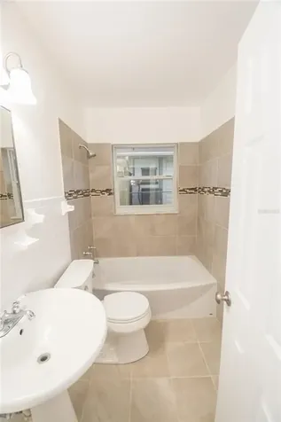 340 W Bullard Avenue Lake Wales FL 33853