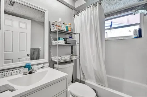 9829 Crofton Lane Port Richey FL 34668