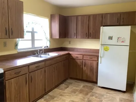 132 Carlton Avenue Deland FL 32720