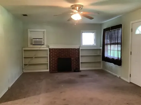 132 Carlton Avenue Deland FL 32720