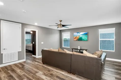 11037 Redbud Woods Lane Orlando FL 32832