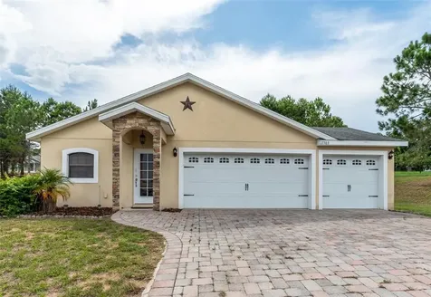 17703 Neal Drive Montverde FL 34756