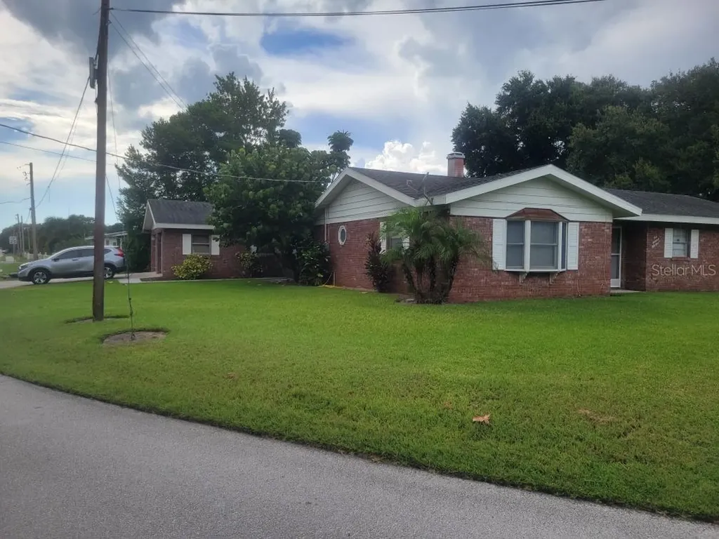 551 Tanglewood Drive Auburndale FL 33823