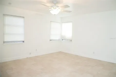 1106 W Hiawatha Street Tampa FL 33604