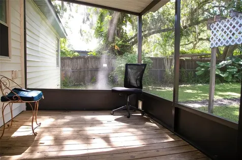 1106 W Hiawatha Street Tampa FL 33604