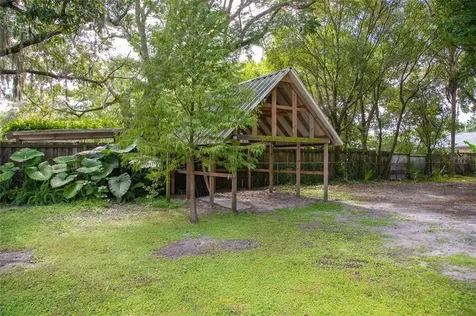 1106 W Hiawatha Street Tampa FL 33604