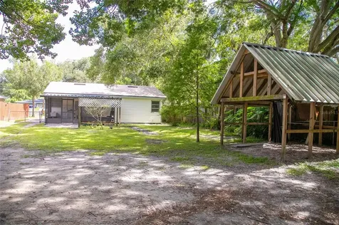 1106 W Hiawatha Street Tampa FL 33604