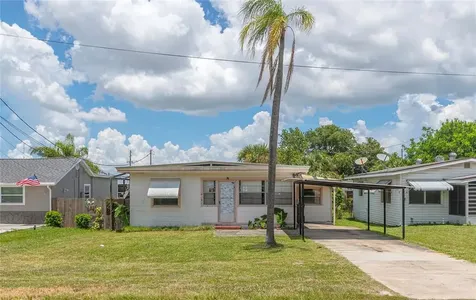 4425 58th Avenue N St Petersburg FL 33714