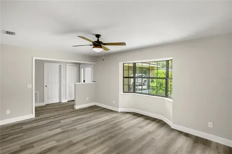 2059 SW Valencia Heights Avenue Dunnellon FL 34431