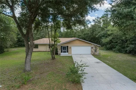 2059 SW Valencia Heights Avenue Dunnellon FL 34431