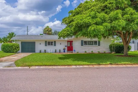 755 44th Avenue NE St Petersburg FL 33703