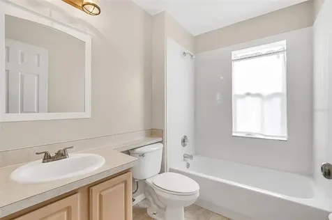 14221 Colonial Lakes Drive Orlando FL 32826
