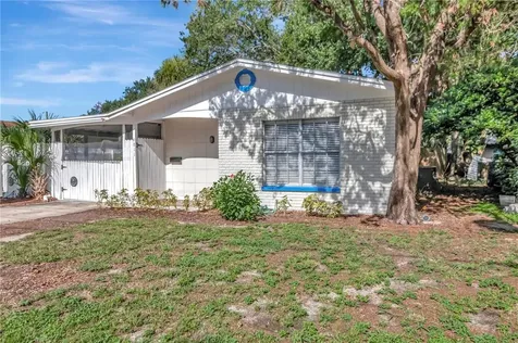 6811 S Hesperides Street Tampa FL 33616