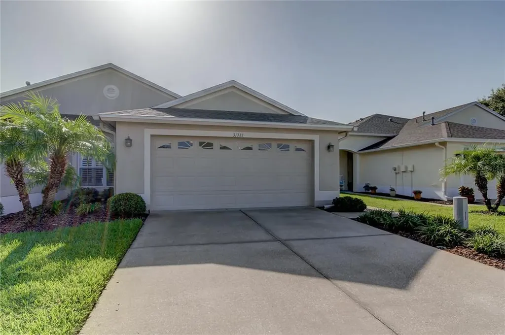 31337 Shaker Circle Wesley Chapel FL 33543