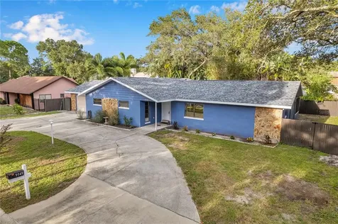 9949 133rd Street Seminole FL 33776