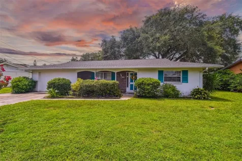 4236 Larkin Street Sarasota FL 34232
