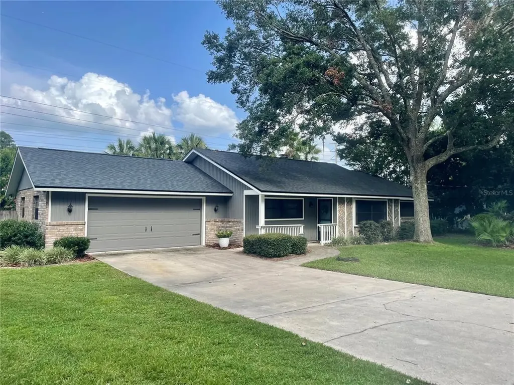 1319 SE 43rd Terrace Ocala FL 34471