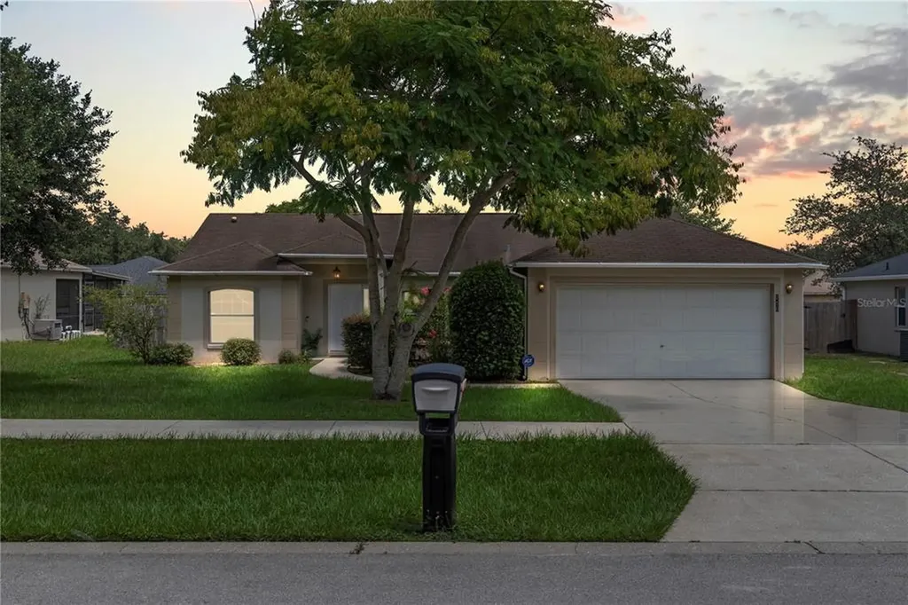 710 Whisper Sound Street Minneola FL 34715